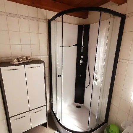 Ferienhaus MaLeFi 2 am Gülser Moselbogen Koblenz  Exterior foto